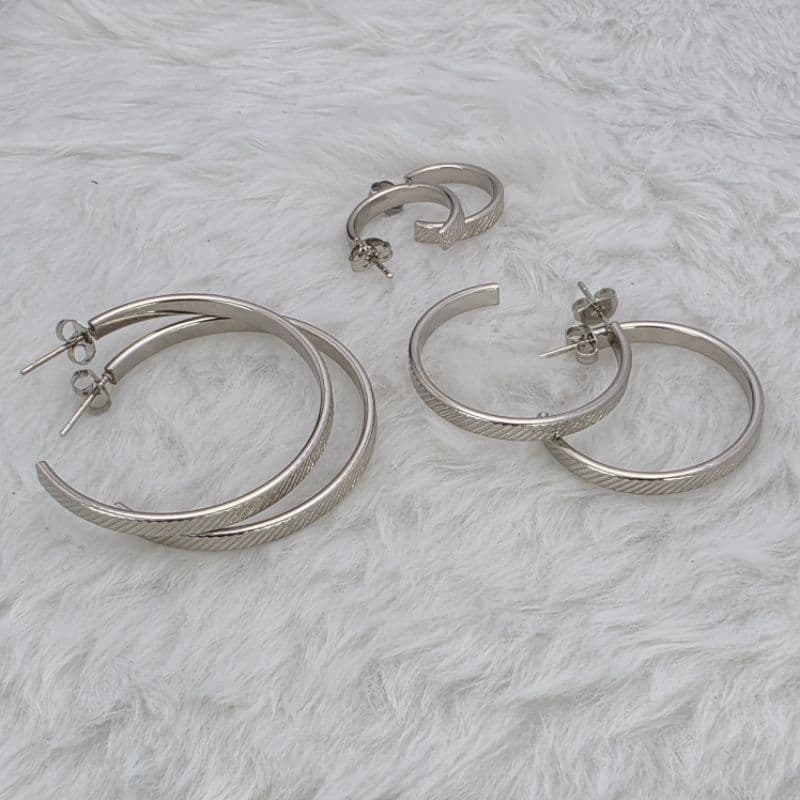 Argola Siena Prata | Aço Inox 316L - Texturizada Feminina Antialérgica