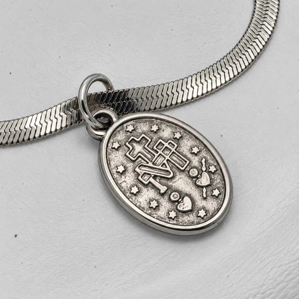 Pulseira Snake com Medalha de Nossa Senhora das Graças