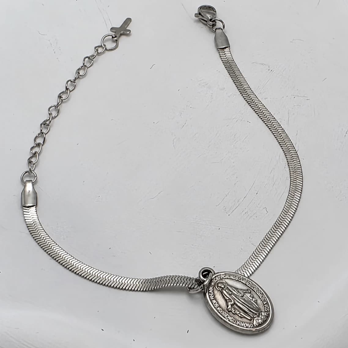 Pulseira Snake com Medalha de Nossa Senhora das Graças