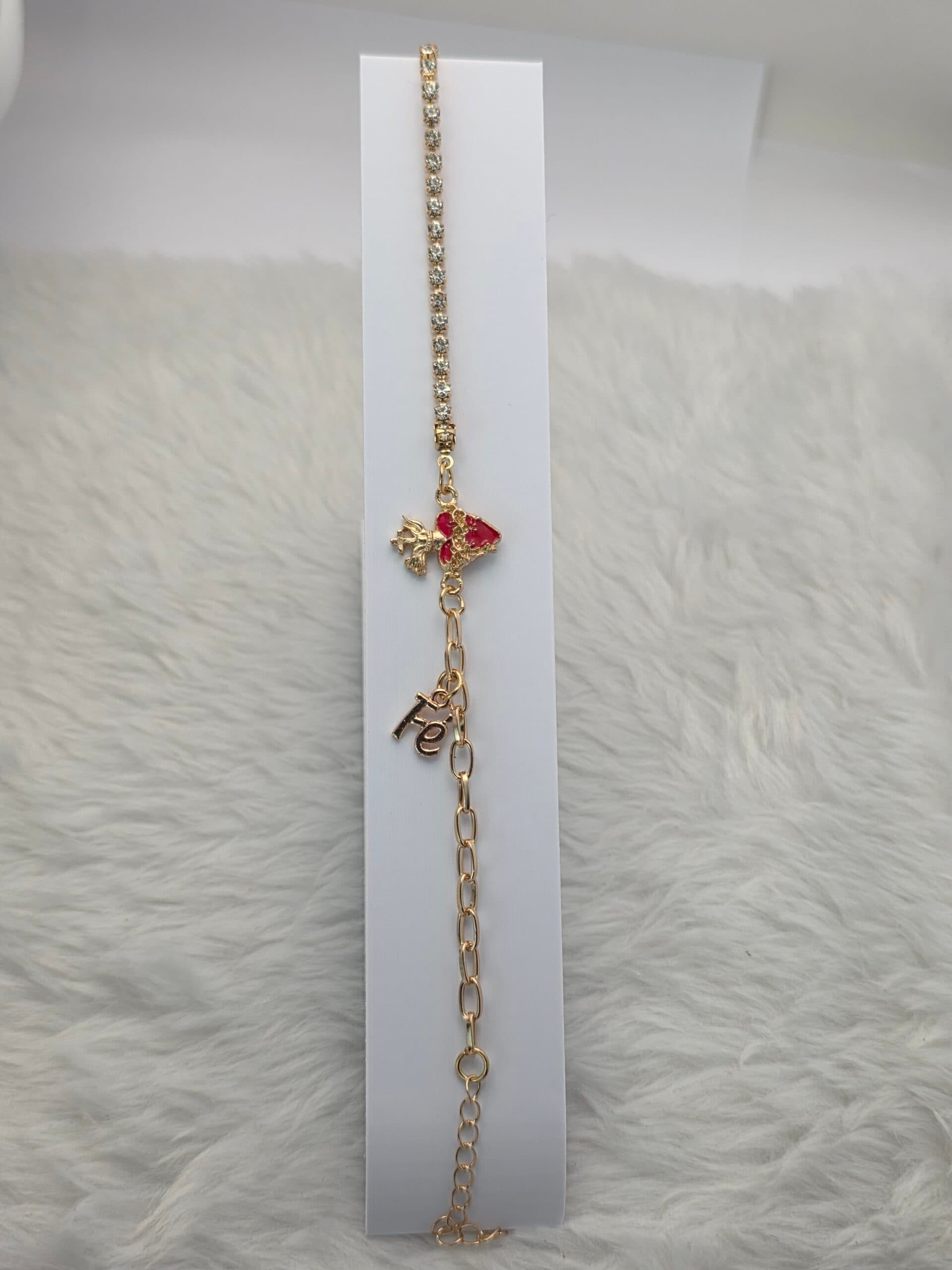 Pulseira Sagrado Coração de Jesus Dourada com Riviera em Aço Inoxidável | Tríade Aço